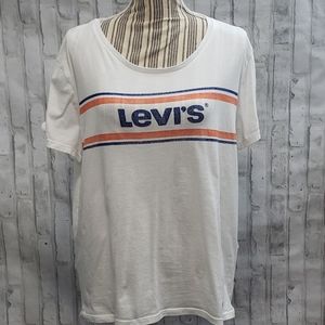 Women’s Levi’s T-shirt, Size XL
